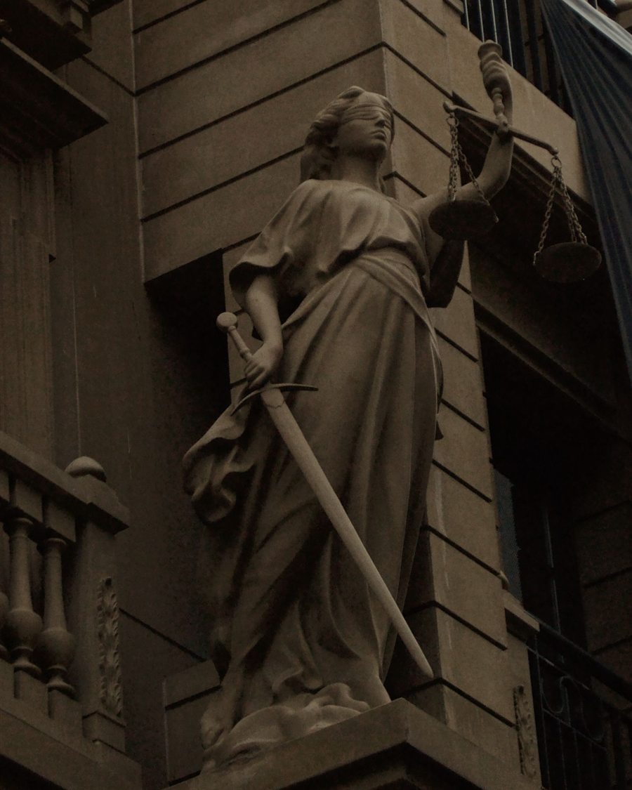 Estátua da Justiça — Baronti & Souza Advogados, São Paulo/SP